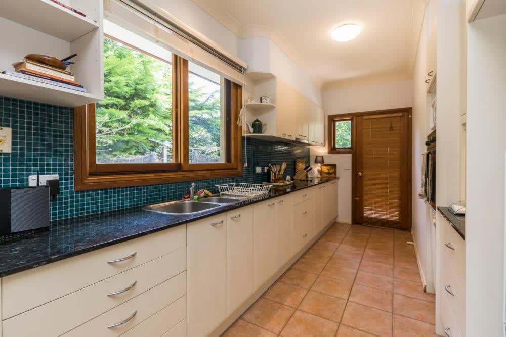 3 Bdrm 2 Bthrm House Close To Canberra Cbd & Anu Екстериор снимка