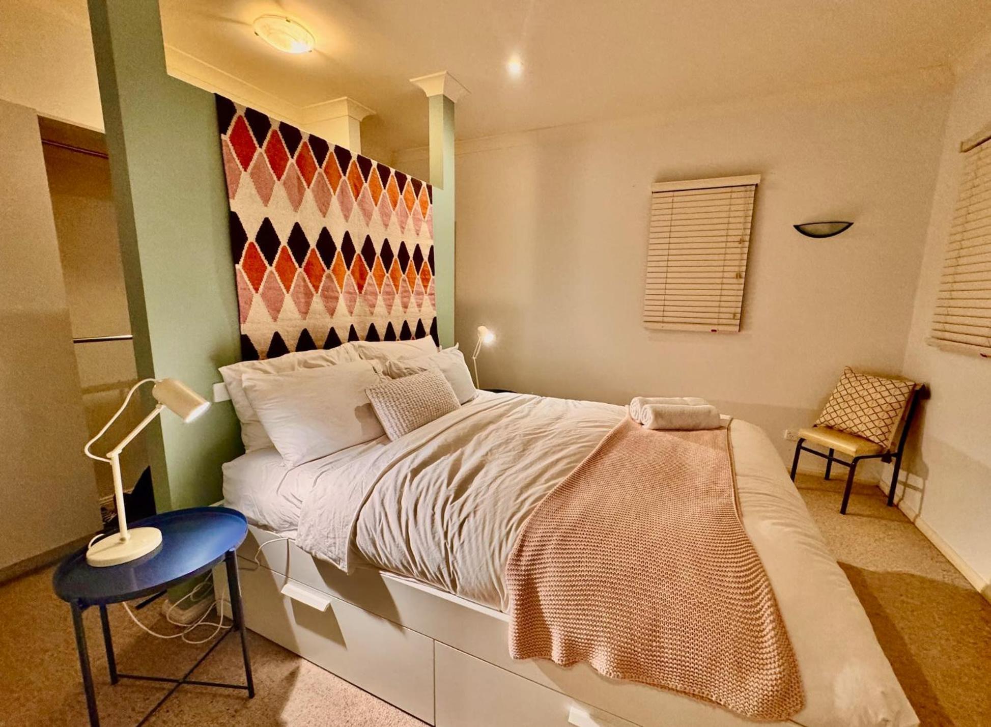 3 Bdrm 2 Bthrm House Close To Canberra Cbd & Anu Екстериор снимка